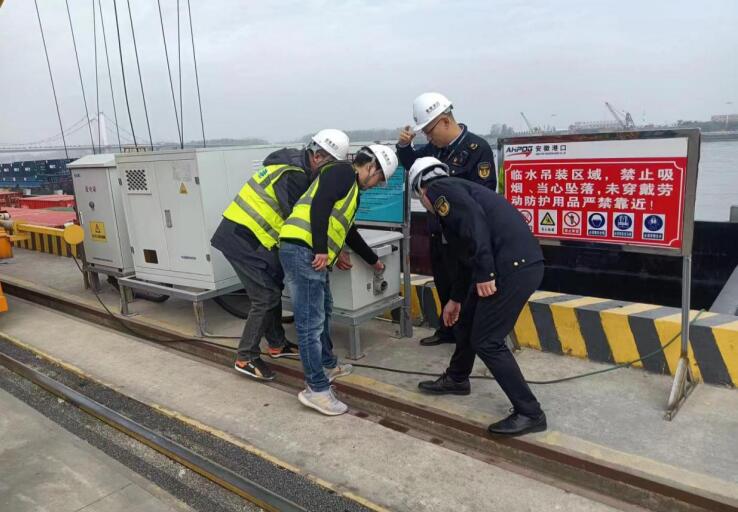 集中行动。省交通执法局供图