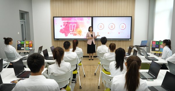 黑龙江林业职业技术学院设计色彩课程实录。