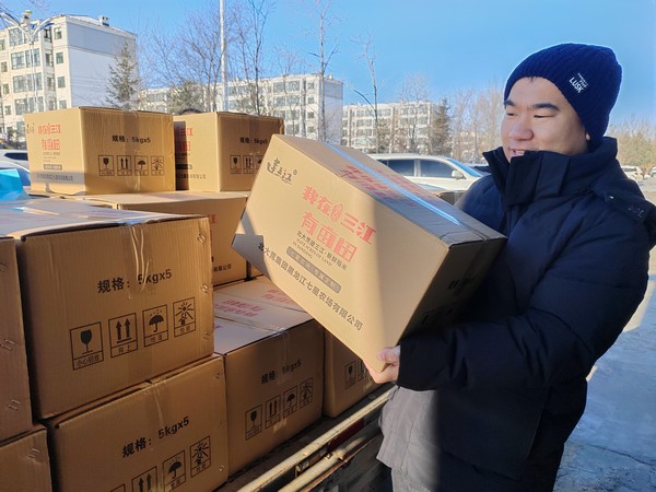 北大荒农业股份七星分公司“一亩田”私人订制大米正远赴全国各地。北大荒农业股份七星分公司供图